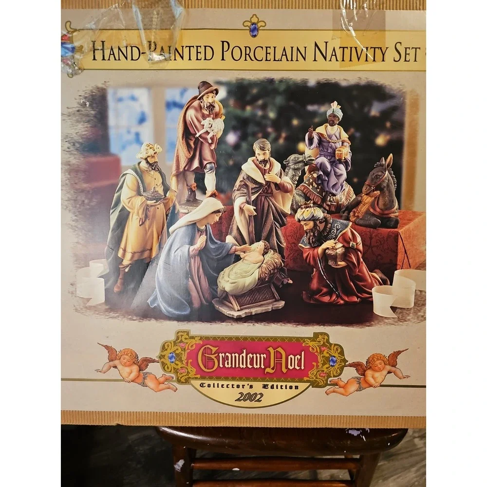 Grandeur Noel 2002 9 piece HAND PAINTED PORCELAIN NATIVITY Scene Collection